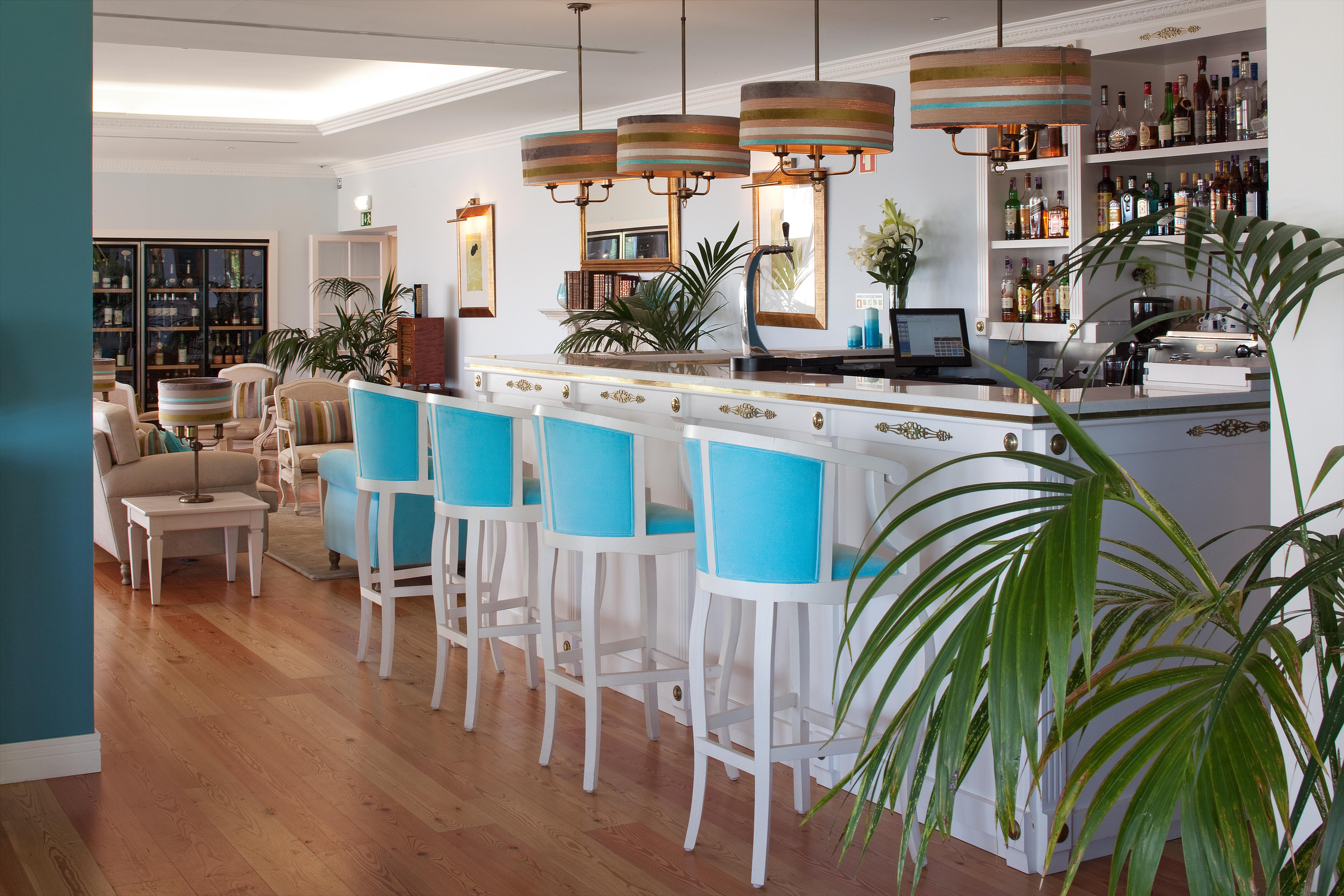 Longevity Senses - Cascais Boutique Hotel - Adults Only Exteriér fotografie The bar at the 2010 G8 Summit